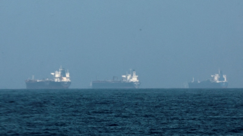 برنامه‌ریزی تولیدکنندگان نفت برای از سرگیری صادرات از تنگه هرمز