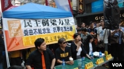 香港泛民主派组织举办街头论坛，探讨占领中环等民主运动议题。（资料照）