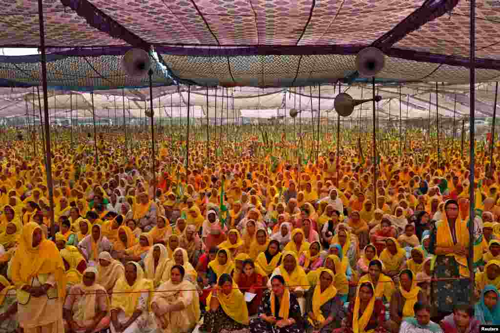 Female farmers attend a protest against farm laws on the occasion of International Women&#39;s Day at Bahadurgar near Haryana-Delhi border, India.