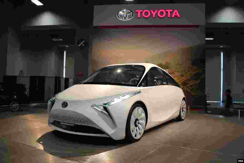 Toyota Hybrid Concept