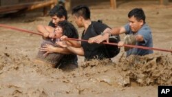 El comité multisectorial encargado del estudio nacional de El Niño Costero dijo a inicios de marzo que las intensas e inusuales lluvias en la costa norte del Pacífico se producen por efecto de las altas temperaturas marinas.