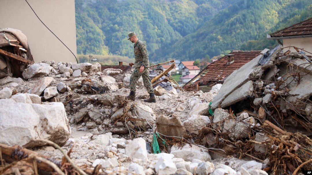 APTOPIX Bosnia Floods
