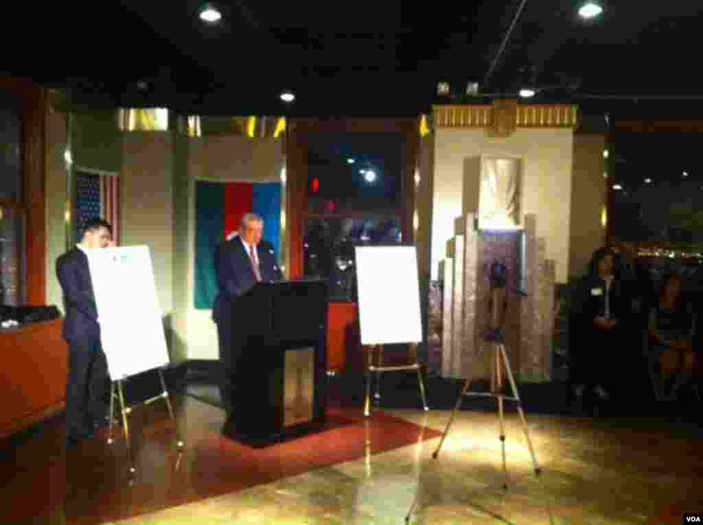 Səfir Agşin Mehdiyev