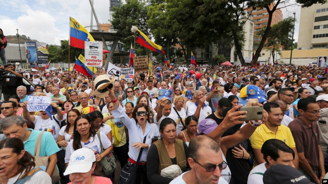 El gobierno de Estados Unidos ha jugado un papel importante, en momentos en que continúa la presión diplomática para que Venezuela avance en el camino hacia la transición democrática.