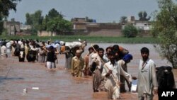 Në Pakistan vazhdojnë shirat, 1,400 të vdekur nga përmbytjet