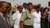 Manjo-janar Chris Olukolade da Rear Admiral E.O. Ogbor su na jawabi ga masu zanga-zanga yau talata a hedkwatar rundunar sojojin Najeriya a Abuja.