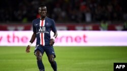 Idrissa Gueye lors d'un match entre le PSG et Toulouse au Parc des Princes, France, le 25 aout 2019.