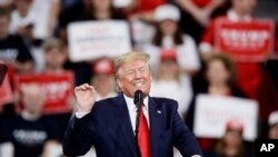 El presidente Donald Trump en un evento de campaña el 10 de diciembre de 2019 en Hershey, Pensilvania (Foto: AP/Matt Rourke)