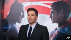 Aktor Ben Affleck menghadiri pemutaran perdana "Batman v Superman: Dawn of Justice" di Radio City Music Hall, New York hari Minggu (20/3).