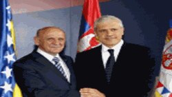 Predsednik Doma naroda Parlamenta BiH, Sulejman Tihić i predsednik Srbije Boris Tadić u Beogradu, 15. jun 2010.