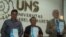 Dirjen Kebudyaaan Kementerian Pendidikan Dasar Menengah dan Kebudayaan, Hilmar Farid (kiri) bersama Rektor UNS, Professor Ravik Karsidi (tengah) dan George Quinn, peneliti budaya Jawa dari Universitas Nasional Australia (kanan) (Foto: VOA/Yudha)