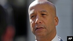 Former New Orleans Mayor Ray Nagin enters Federal Court in for jury selection and possible opening arguments for his corruption trial in New Orleans, Jan. 30, 2014. 