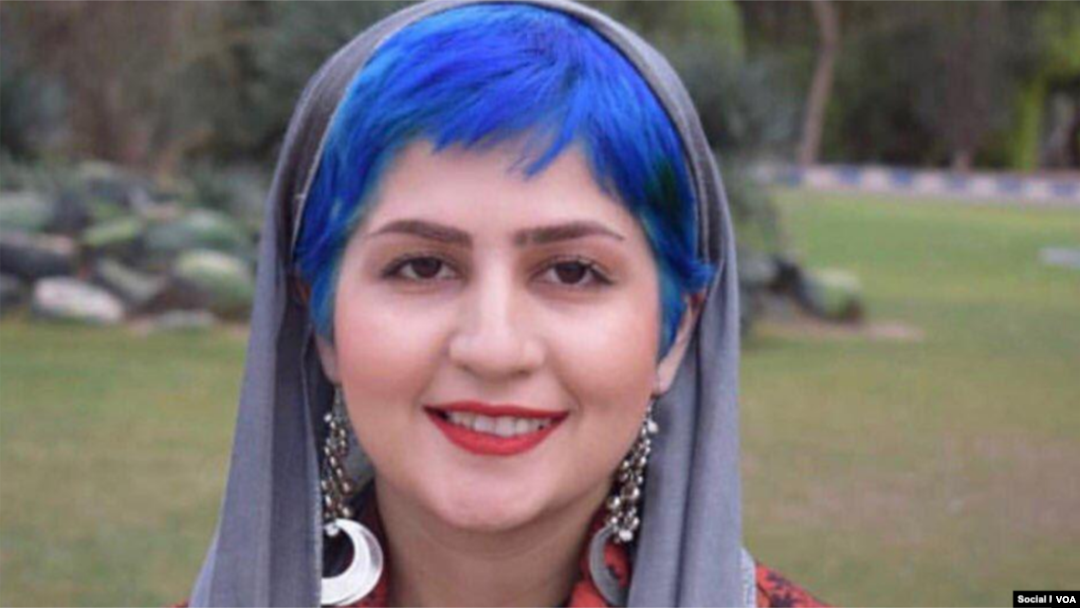 Jurnalis Iran Sepideh Ghaliyan dikirim ke penjara yang terkenal karena "perlakuan buruk terhadap para tahanan."