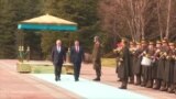 Никој никому не може да кажува како да се вика