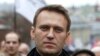 Навального приговорили к 7 суткам ареста