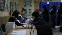2018-11-12 美國之音視頻新聞: 烏克蘭及美歐譴責烏克蘭東部地區選舉
