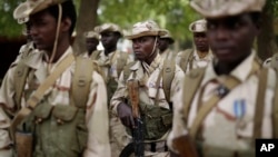 Des soldats tchadiens lors d'une formation à N'djamena, Tchad, 9 mars 2015