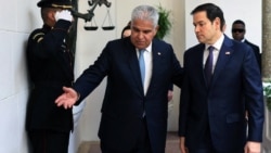 Presiden Panama Jose Raul Mulino (kiri) saat menerima kunjungan Menlu AS Marco Rubio di Panama City, 2 Februari 2025 lalu. 