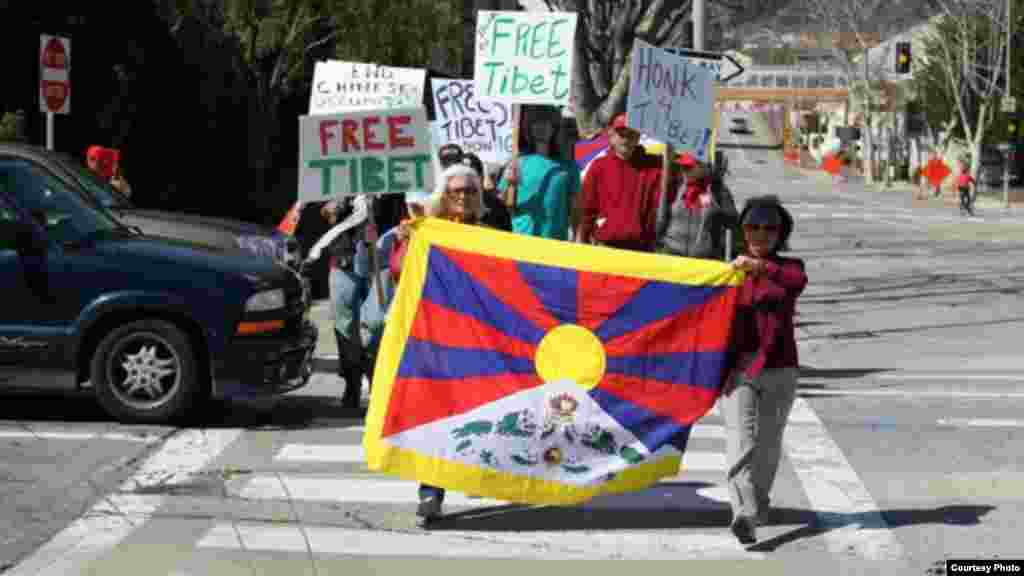 Monterey, California (Photo: Khenpo Kharten)