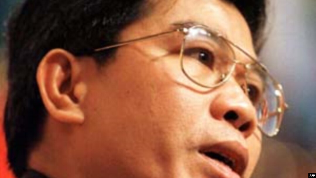 Ông Lê Ðức Thúy.