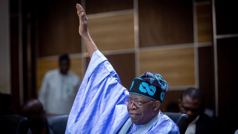 Bola Tinubu, ex-gouverneur de Lagos, remporte la primaire du parti au pouvoir