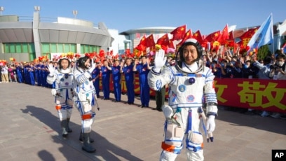 chinese astronaut