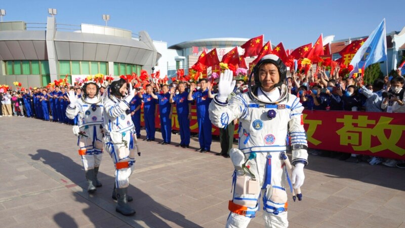 China Sends 3 Astronauts To Complete Space Station