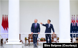 Jokowi mengajak PM Albenese hadir di KTT G20 ada November mendatang di Bali.