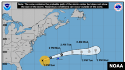 La trayectoria hacia el este de la tormenta tropical Alex según lo proyectado por la Administración Nacional Oceánica y Atmosférica de EE. UU., 5 de junio de 2022.
