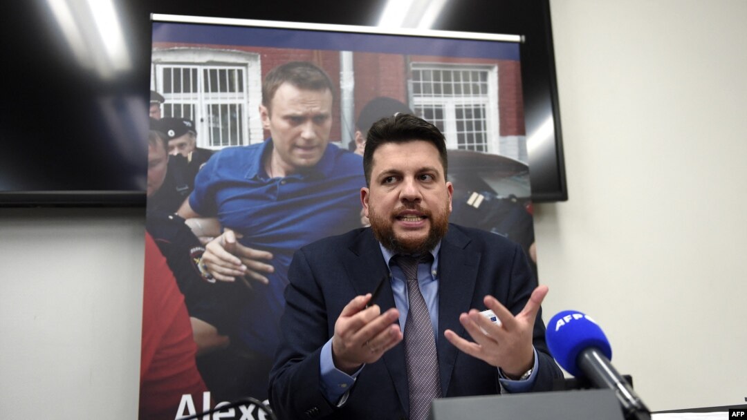 Leonid Volkov, šef osoblja ruskog opozicionog lidera Alekseja Navalnog, govori u Evropskom parlamentu u Strasburu, 14. decembra 2021. 