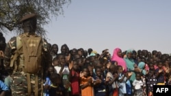 Des populations déplacées dans le village de Farié, au sud du Niger, près du Burkina Faso.