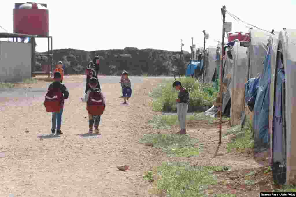 Rewşa nebaş ya Zarokên Efrînî yên li penageha Şehba dimînin