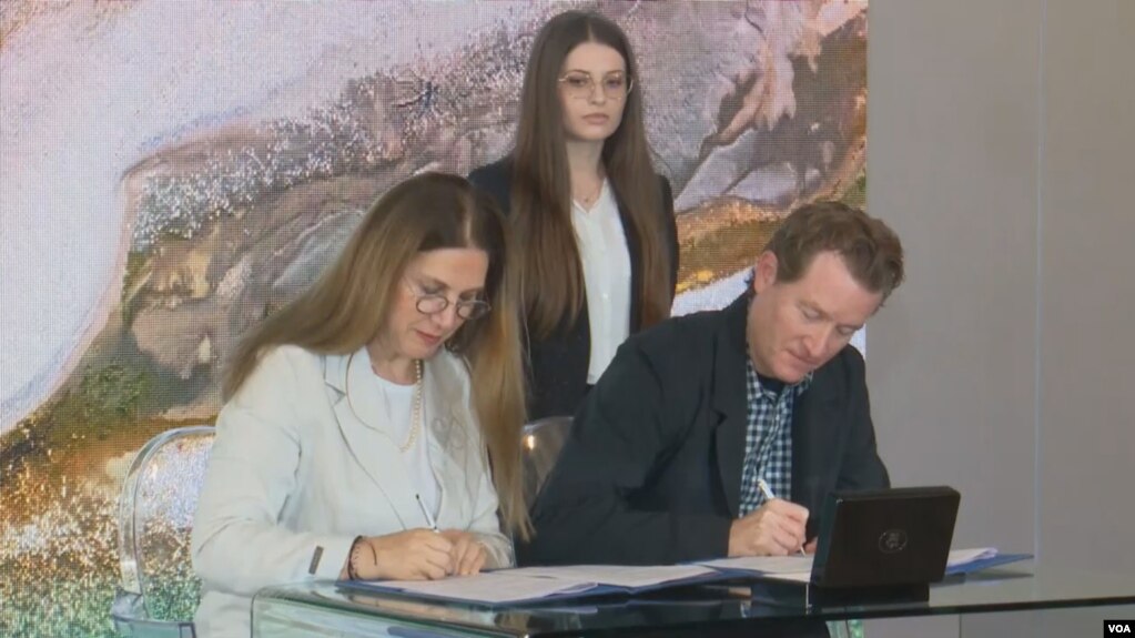 Nënshkrimi i marrëveshjes mes Ministrisë së Mjedisit dhe organizatës amerikane
"Patagonia", për shpalljen e lumit Vjosa Park Kombëtar