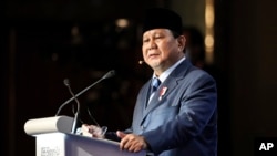 د اندونیزیا د دفاع وزیر پرابو سوبیانتو