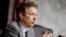 Senador Rand Paul, quien habló en nombre del Tea Party, respondiendo al discurso de Obama.