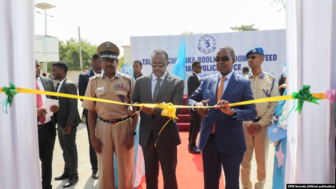 Rooble oo xariga ka jaraya furitaanka jidadka 