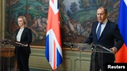 Rossiya va Britaniya tashqi ishlar vazirlarining matbuot anjumani