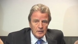 Bernard Kouchner në Prishtinë