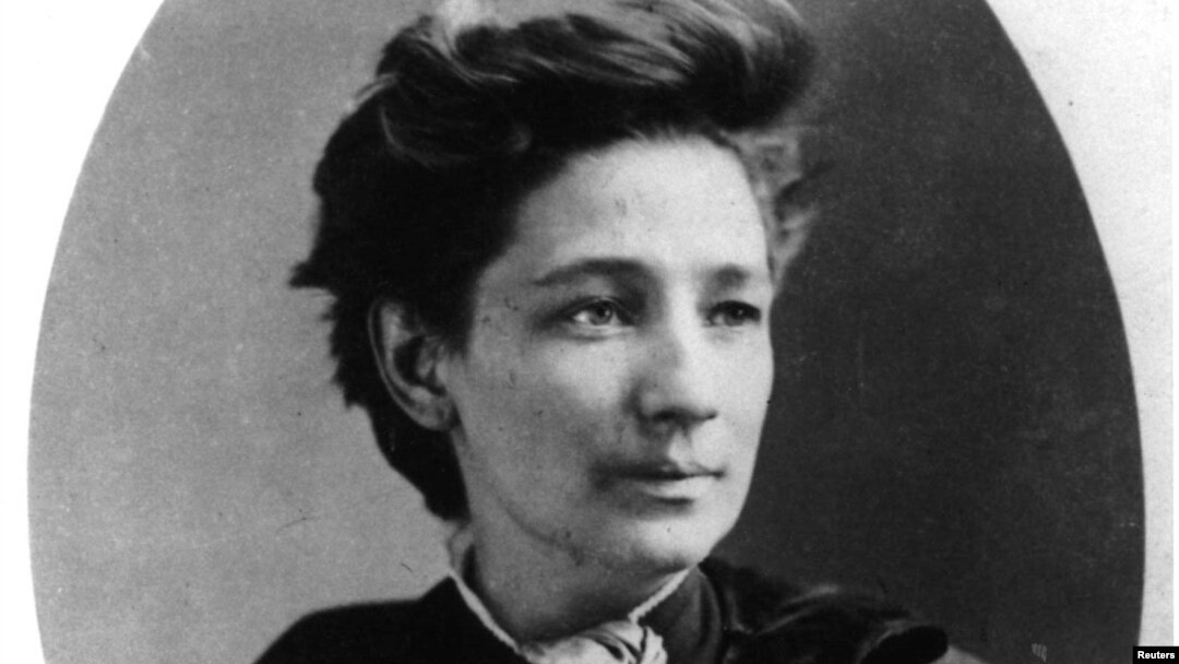 Victoria Claflin Woodhull, adalah perempuan AS pertama yang mencalonkan diri jadi presiden, namun ia datang dari partai kecil.
