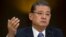 Eric Shinseki durante testimonio ante el Congreso.