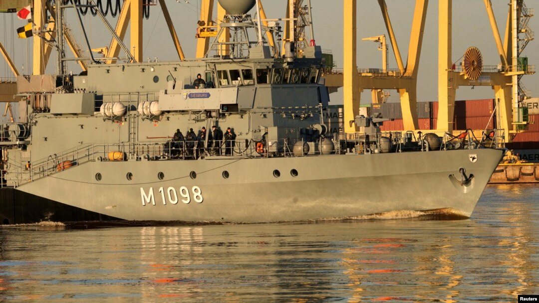 Tàu chiến M-1098 của Đức tham gia cuộc tập trận của NATO ở Latvia, ngày 15/3/2022. Chuẩn đô đốc Axel Schulz hôm 6/9/2024 cho biết hai tàu chiến Đức sẽ thực hiện chuyến đi hiếm hoi ở khu vực Ấn Độ Dương - Thái Bình Dương để chứng minh cam kết về hàng hải tự do rộng mở.