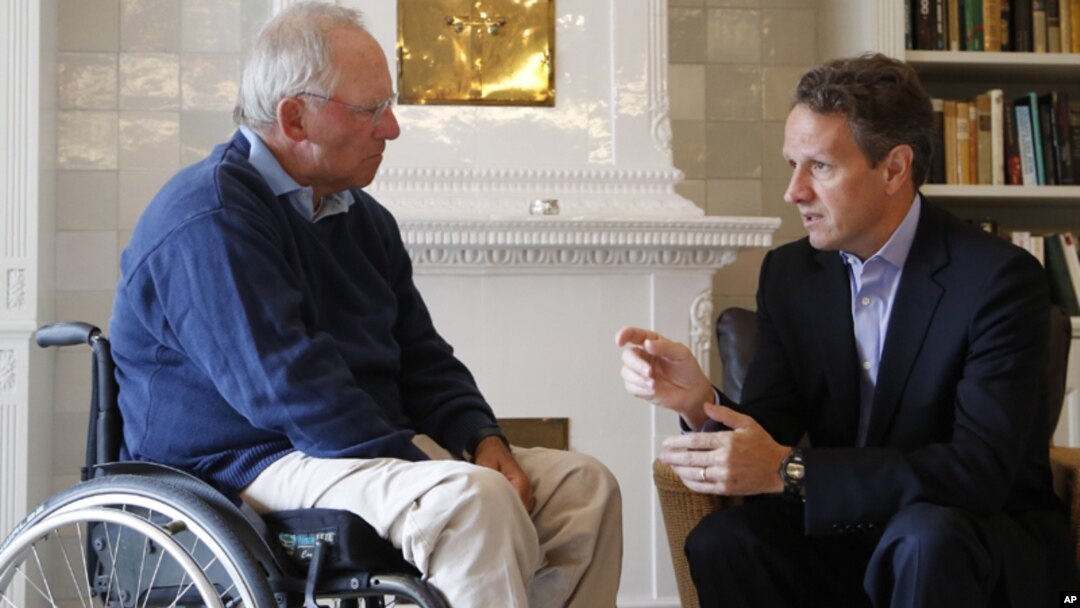 El ministro de Finanzas alemán, Wolfgang Schaeuble, y el secretario del Tesoro de EE.UU., Timothy Geithner.