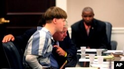 El 11 de enero, un juez federal sentenció formalmente a pena de muerte a Dylann Roof.