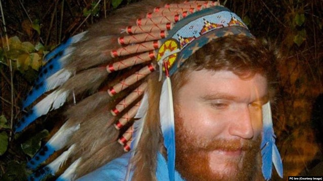 A non-Native person wearing a Native American war bonnet as a "fashion accessory" is commonly cited as an example of cultural appropriation. Citizens of the three federally-recognized Cherokee tribes decry the growing numbers of "wannabe" Cherokee. 