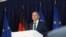 Njemački kancelar na konferenciji za medije u Prištini.
