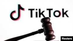 El Departamento de Justicia dice que TikTok, bajo propiedad china, plantea una grave amenaza para la seguridad nacional.