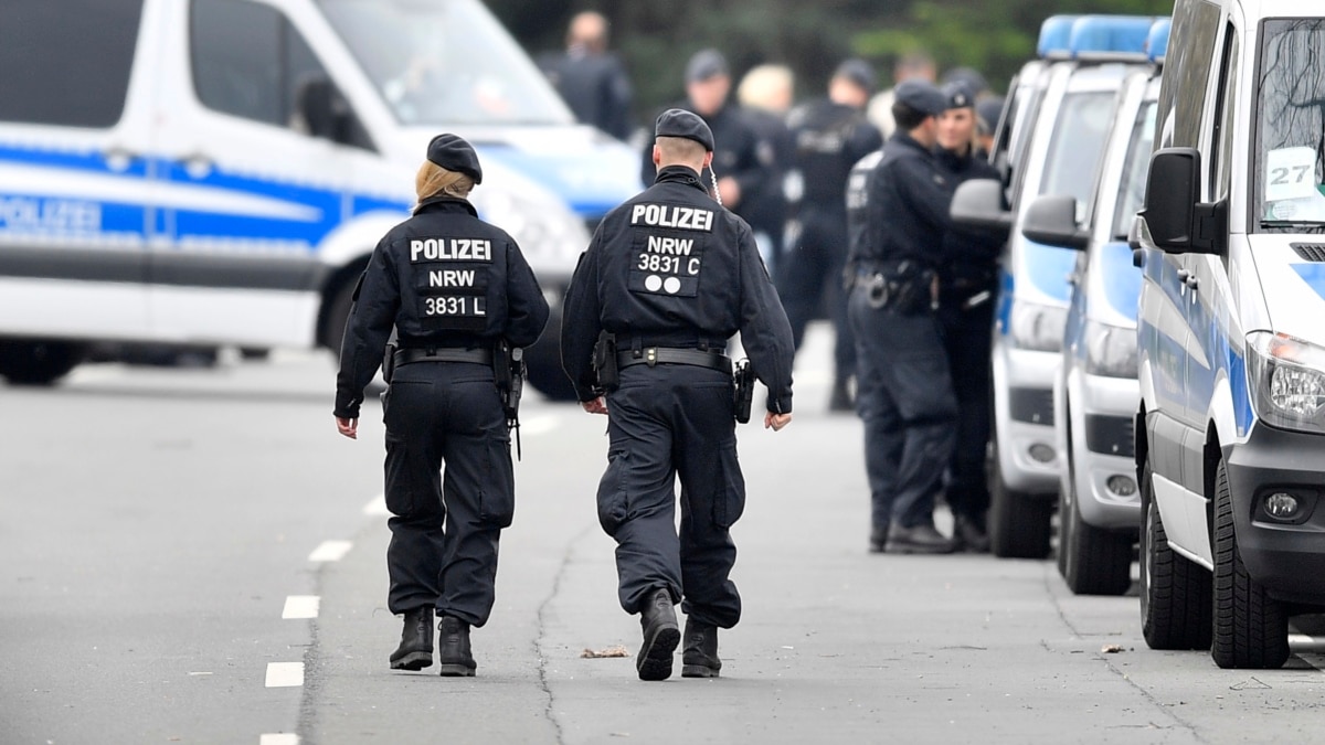 German Police Arrest Suspect in Bombing of Soccer Team Bus