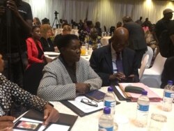 Basemhlanganweni wePOLAD.