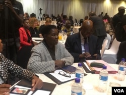 Basemhlanganweni wePOLAD.