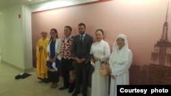 Đại sứ Hussain và các nhà hoạt động tự do tôn giáo Việt Nam, ngày 28/6/2022. Photo do ông Lê Minh Đạo cung cấp.